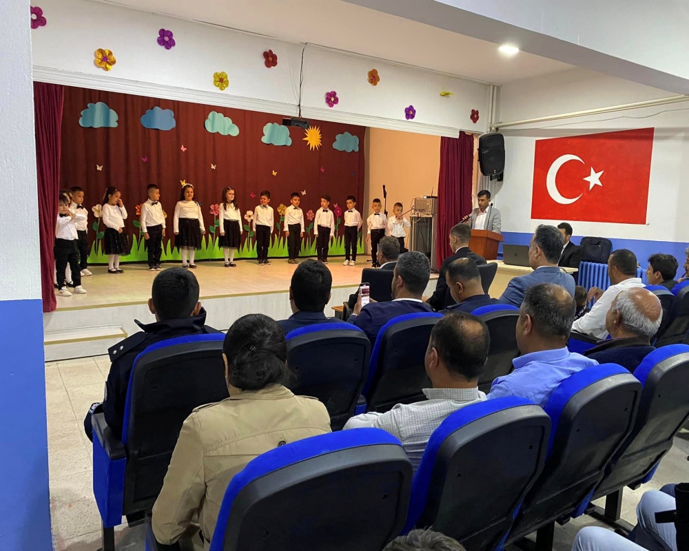 İLÇEMİZ MÜFTÜLÜĞÜ TARAFINDAN KUR'AN KURSU MEZUNİYET TÖRENİ DÜZENLENDİ